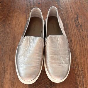 Vince Blair Rose Gold Slip On‎ Shoes Size 6.5